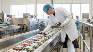 Personeelstekort in foodindustrie zorgt voor stilstand productielijn.